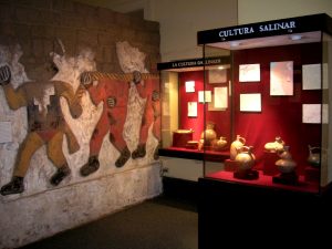 La Sala Moche del Museo de Arqueología, Antropología e Historia de la Universidad Nacional de Trujillo.